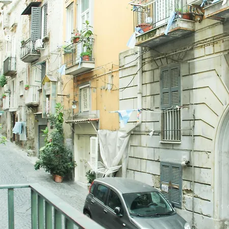 Metro Montesanto - 2 Minuti Dalla Metropolitana E Dal Centro Di Napoli