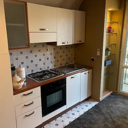 Casa vacanze Boutique Tarsia- A 2 Minuti Da Piazza Dante E Metro Montesanto *