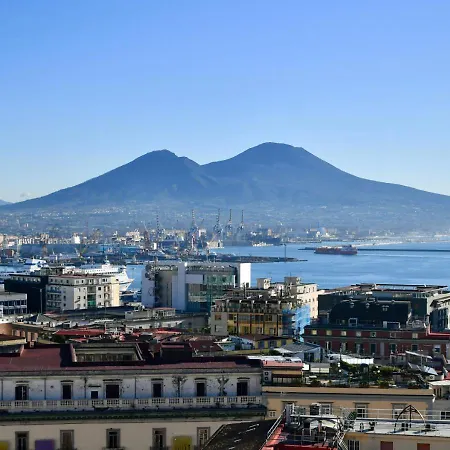 Boutique Tarsia- A 2 Minuti Da Piazza Dante E Metro Montesanto Holiday home *